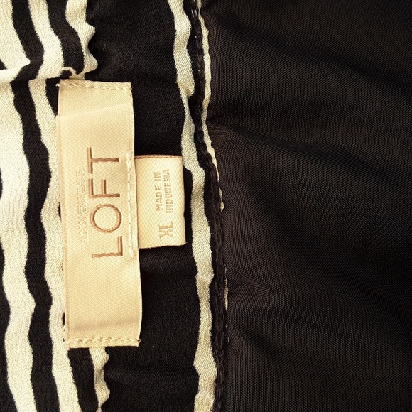 Loft blue & white striped skirt size XL - Picture 3 of 7